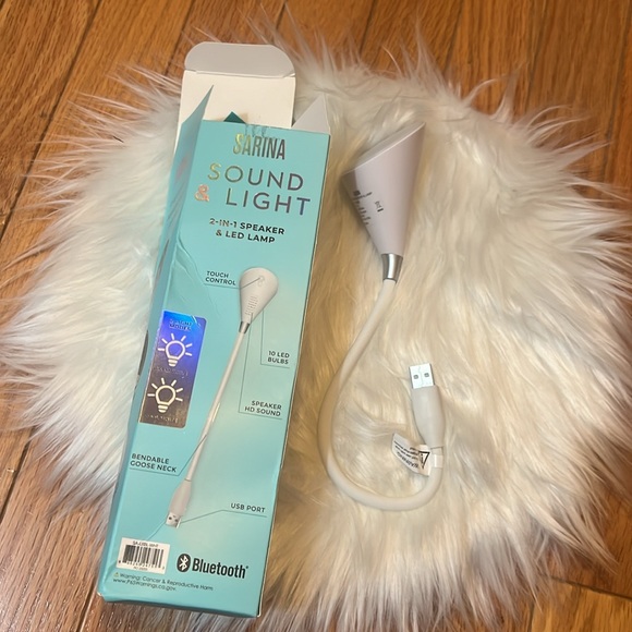 😃Sarina USB Powered Flexible Lamp with Built in Speaker & Led Lamp - Picture 7 of 10